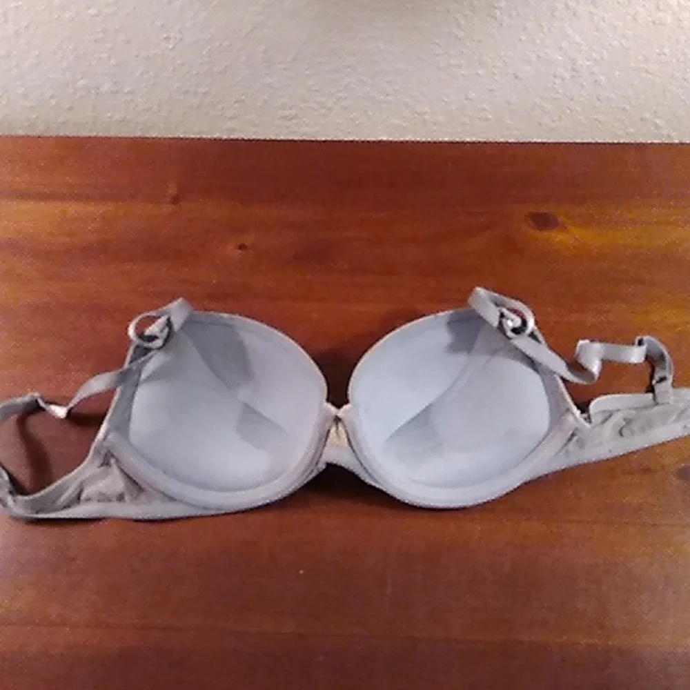 Calvin Klein Bra - Picture 2 of 5